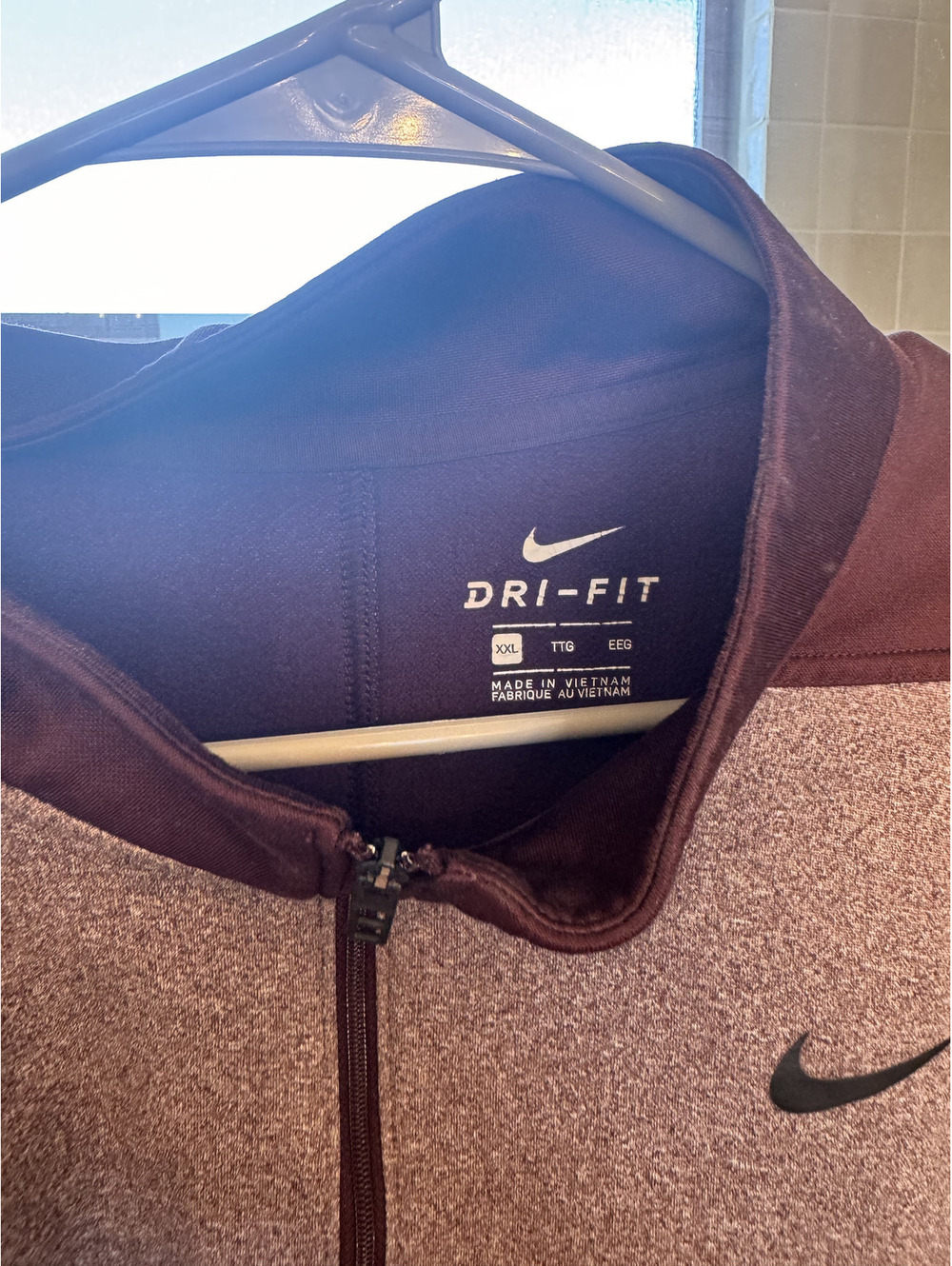 Nike Dri-FIT quarter zip pullover - Picture 2 of 2